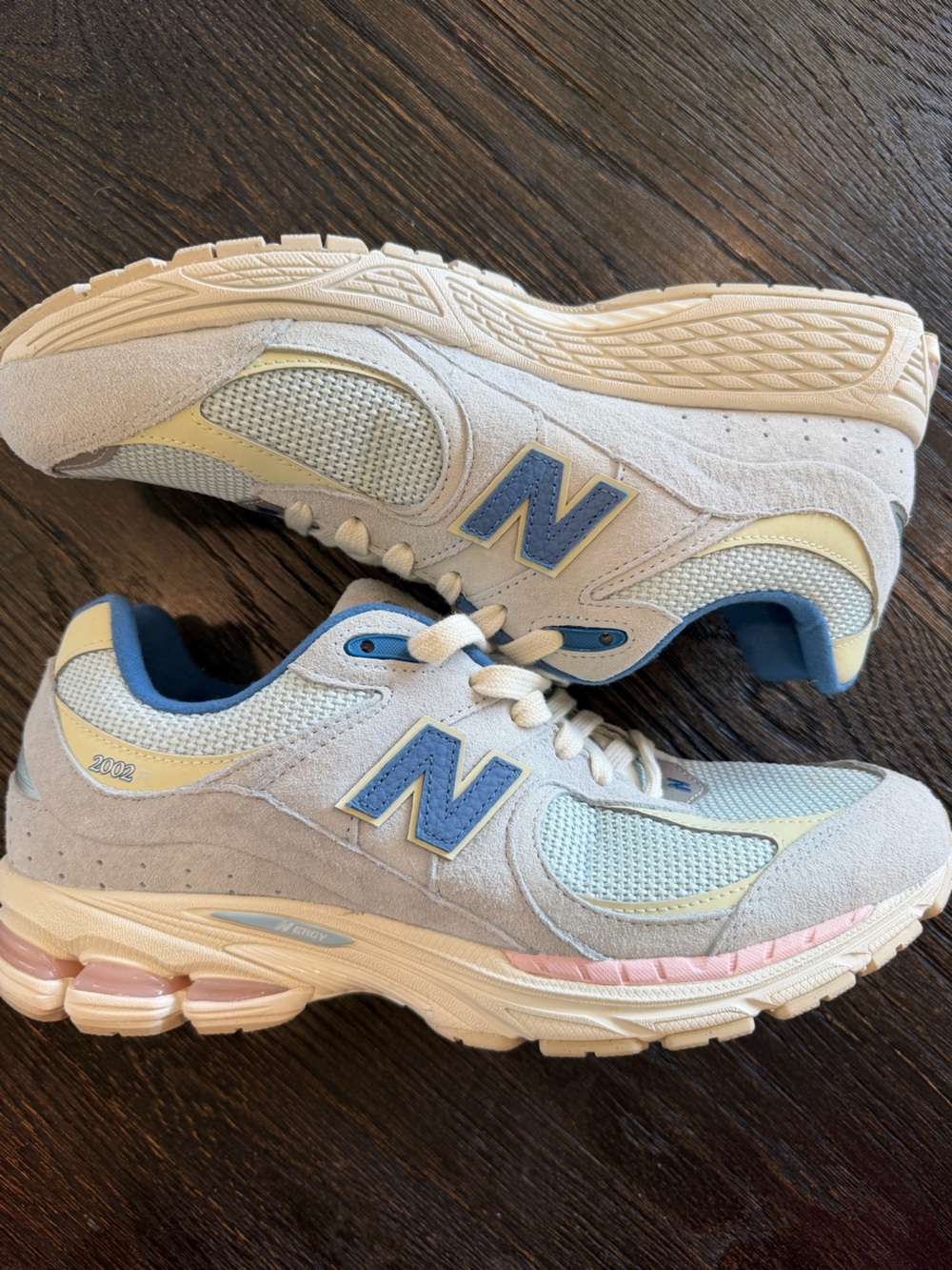 New Balance 2002R Pastel Blue Size 10 Mens Brand New size 11.5